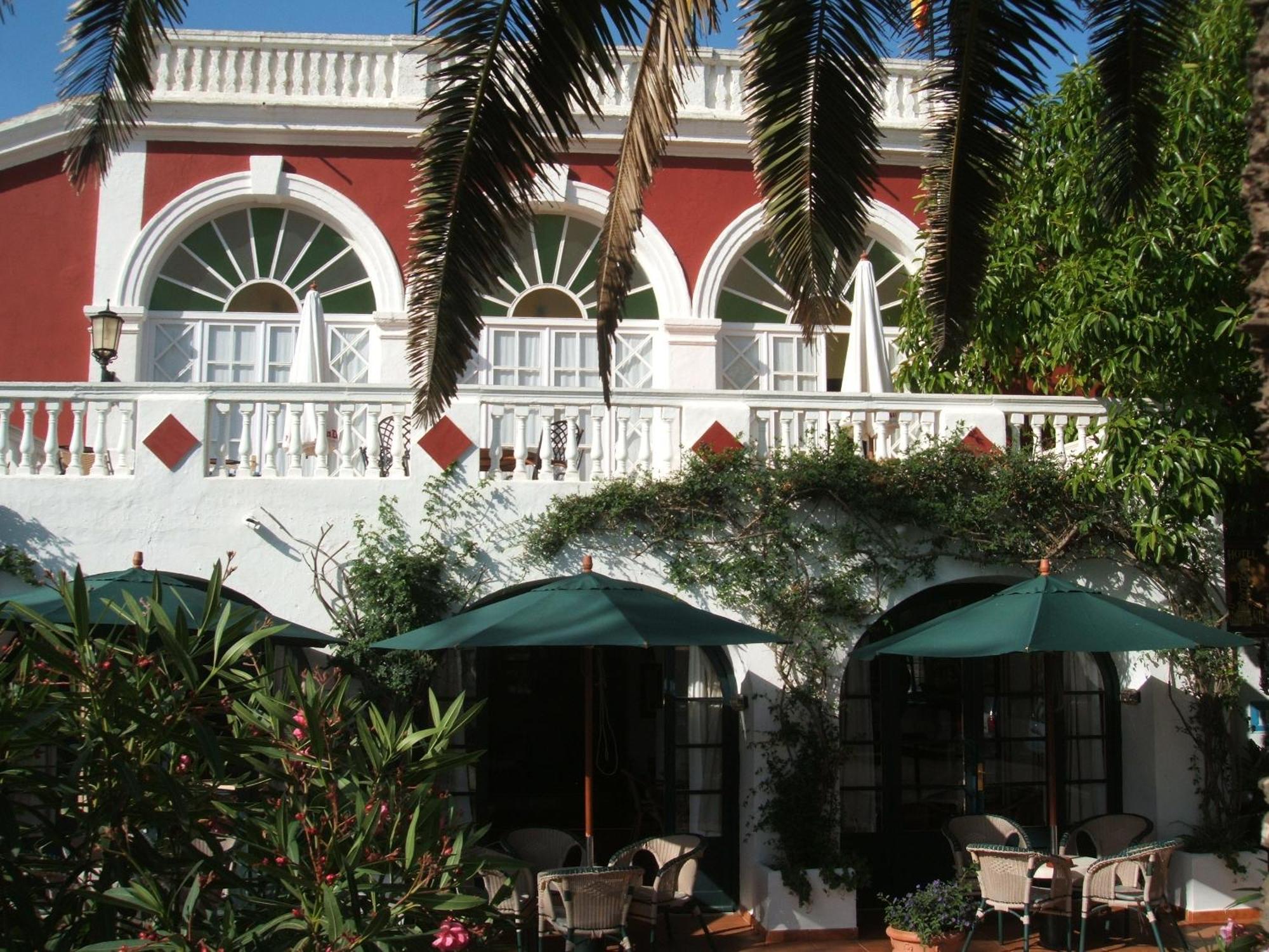 אס קסטיי Hotel Del Almirante מראה חיצוני תמונה